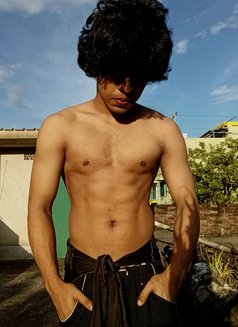 Prince of Calcutta - Male escort in Kolkata Photo 1 of 5