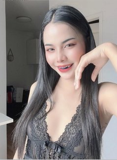 Anan - escort in Mumbai Photo 2 of 5