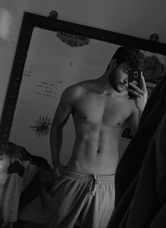 Gojo - Male escort in Noida Photo 2 of 4