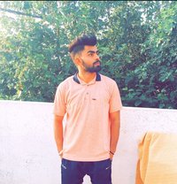Pavi - Male ఎస్కార్ట్ in Chandigarh