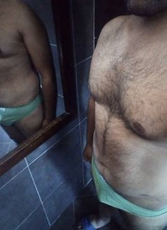Ayush - Male escort in Kolkata Photo 2 of 3