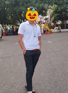 Hablu - Male escort in Ranchi Photo 1 of 3