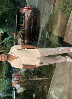 Dapper David - Male ఎస్కార్ట్ in New Delhi Photo 3 of 3