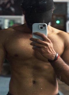 Rahul Rawat - Male escort in New Delhi Photo 3 of 3