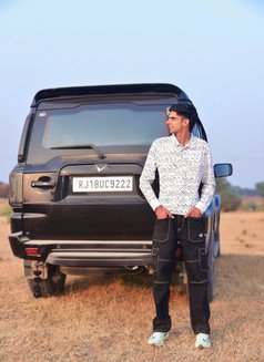 Parashchoudhary - Male escort in Navi Mumbai Photo 5 of 21