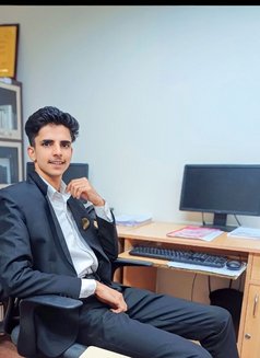Parashchoudhary - Male escort in Navi Mumbai Photo 6 of 21