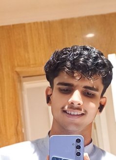 Parashchoudhary - Male escort in Navi Mumbai Photo 10 of 21