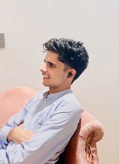 Parashchoudhary - Male escort in Navi Mumbai Photo 11 of 21