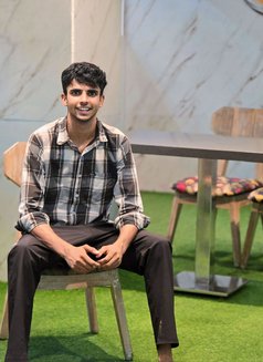 Parashchoudhary - Male escort in Navi Mumbai Photo 17 of 21