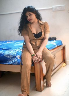Shemale Chennai Annu - Transsexual escort in Chennai Photo 5 of 6