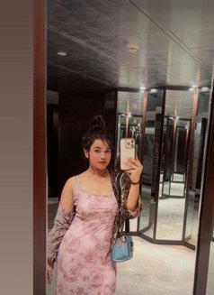 Call Girls in Greater Noida Cash Payment - adult performer in Noida Photo 2 of 4
