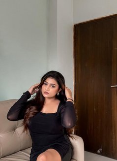 Sharmarinkal - escort in Hyderabad Photo 3 of 3