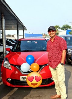 Bong Sins - Male escort in Kolkata Photo 2 of 4