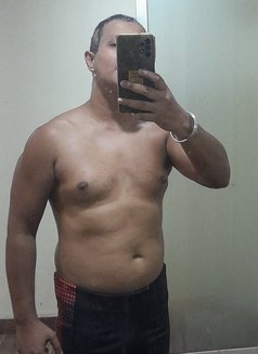 Bong Sins - Male escort in Kolkata Photo 4 of 4