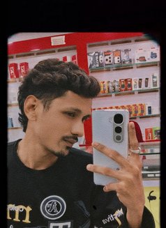 Hard Fucker - Male escort in Mumbai Photo 3 of 4
