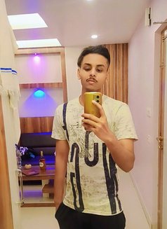 Kunal Call Boy in Kolkata - Male escort in Kolkata Photo 2 of 2
