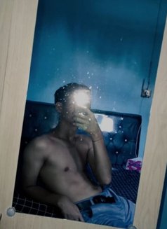 Passionate Varun From Delhi - Male escort in New Delhi Photo 3 of 3