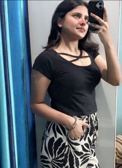 Cam session real meet available now - escort in Chennai Photo 1 of 2
