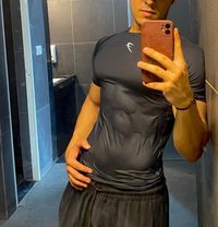 Rahul – 7 Inc Dick With Abs - Transsexual এস্কর্ট in Hyderabad