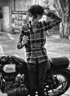 Itzmore - Male escort in Pune Photo 5 of 5