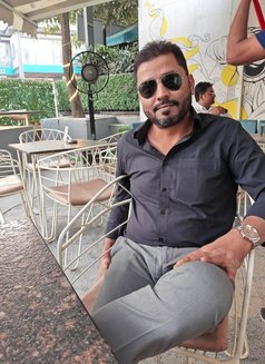 Lovetobelovedin - Male escort in Ahmedabad Photo 3 of 3