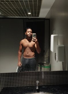 Jamie - Male escort in Gurgaon Photo 1 of 3