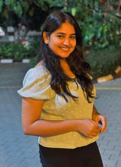 Roxs - escort in Hyderabad Photo 4 of 4