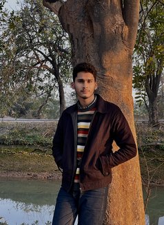 Yuvi Singh - Male escort in Punjab Photo 1 of 1