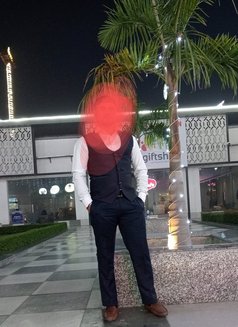 Gxvipin - Male escort in Gurgaon Photo 1 of 1