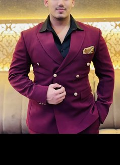 Anshuman 100 Genuine - Male escort in New Delhi Photo 4 of 7