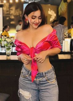 Kavya Best Escort Service - escort in Pune Photo 1 of 3