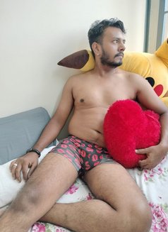 P. A Topper - Male escort in Candolim, Goa Photo 2 of 6