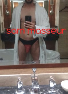 Sam Masseur - Male మసాజ్ in New Delhi Photo 5 of 7