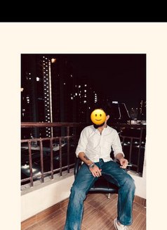 Johnzy - Male escort in Mumbai Photo 1 of 1