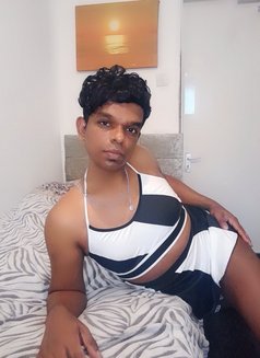 Krishnam Cross Dressing Mistress - Transsexual escort in New Delhi Photo 6 of 6