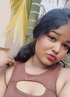 Simi Singh - escort in Kolkata Photo 2 of 3