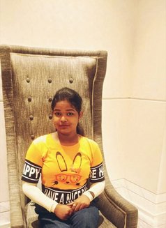 Simi Singh - escort in Kolkata Photo 3 of 3