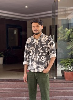 Devil of Pussy - Male escort in Noida Photo 3 of 4