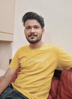 Male Escort For Female - Male escort in Noida Photo 11 of 11