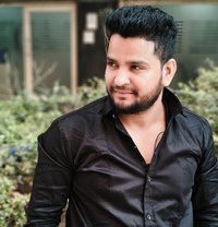 Deep - Male escort in Noida