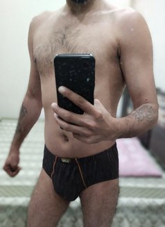 Rocky Dina a Sweet Guy 6" Cock - Male एस्कॉर्ट in Noida Photo 1 of 7