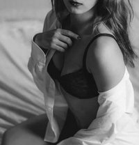 Unforgettable Luxury Escort Experiences - எஸ்கார்ட் in New Delhi