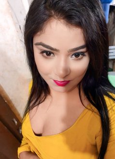 Riyanshi Escort - ఎస్కార్ట్ in Mumbai Photo 2 of 3