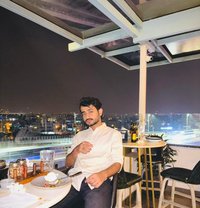 Alex H - Male எஸ்கார்ட் in Bangalore