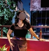 Outcall Service Available - एस्कॉर्ट in Hyderabad Photo 1 of 1