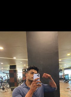 Razi - Male escort in Chennai Photo 1 of 4