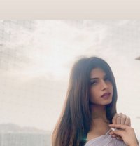 alina - Transsexual எஸ்கார்ட் in New Delhi