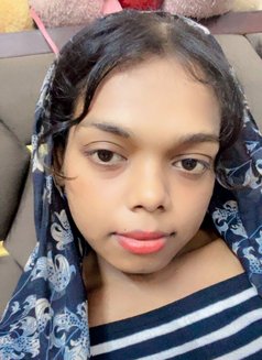 Arohi - Transsexual escort in New Delhi Photo 3 of 7