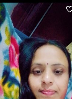 Anika - escort in Bhopal Photo 1 of 3