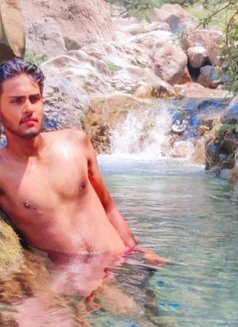 Master Man - Male escort in Chandigarh Photo 1 of 3